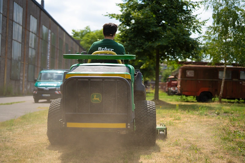 Beber-GmbH-Facharbeiter-Vegetation-Galerie11