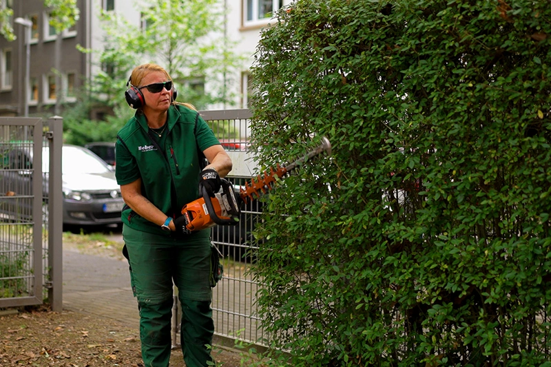 Beber-GmbH-Facharbeiter-Vegetation-Galerie2